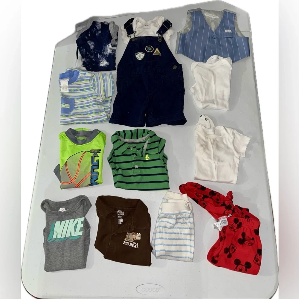 Bundle of 13 Boys Clothes - Picture 1 of 5